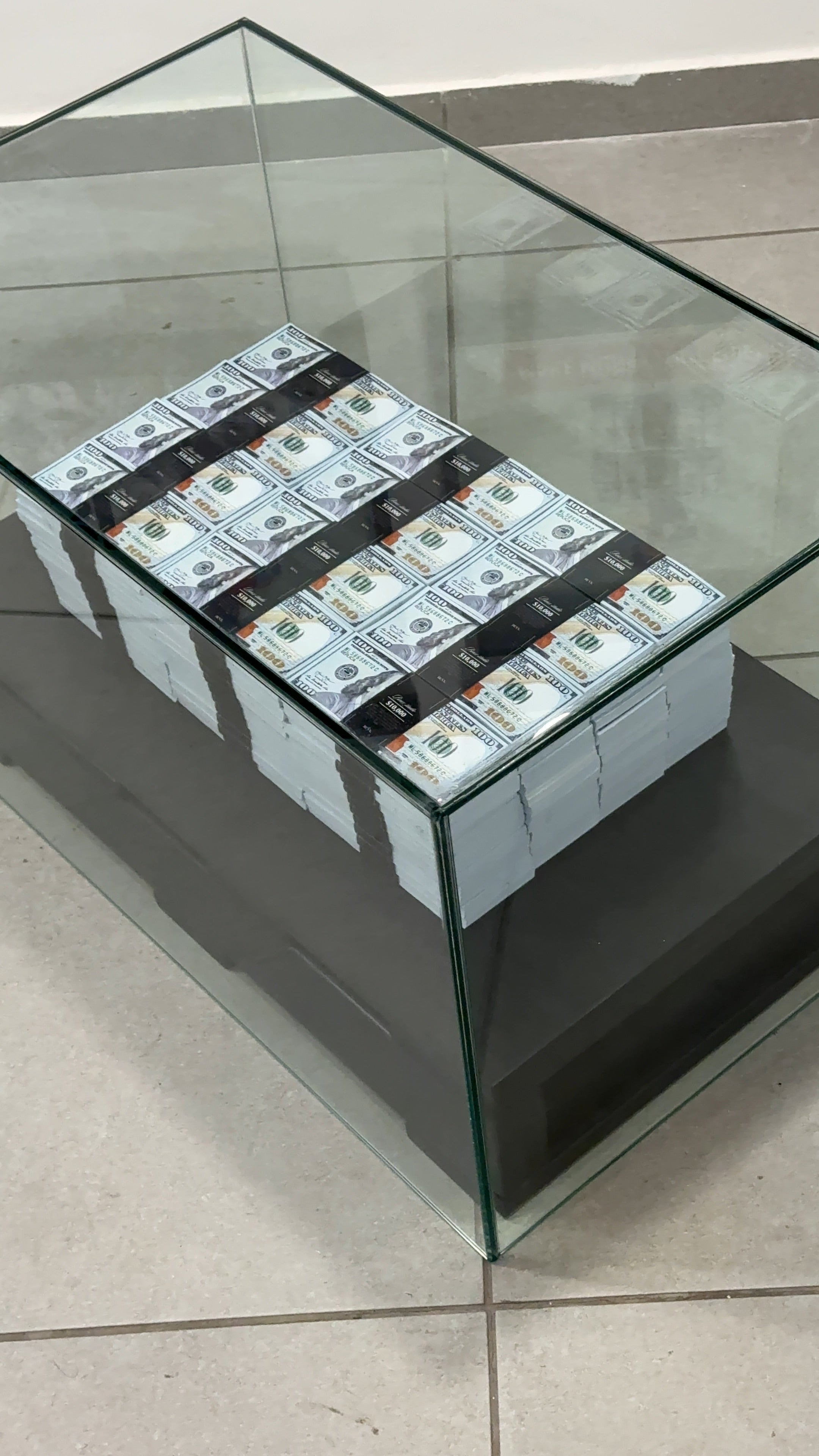 The Millionaire's Table - X1